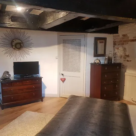The Windmill 3*