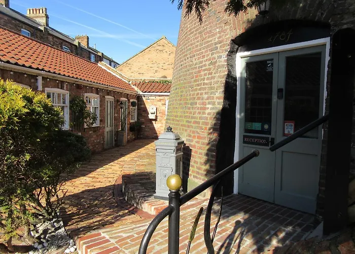 Guest house The Windmill Scarborough